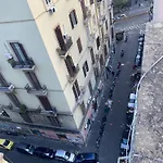Attico Spaccanapoli Con Mega Terrazzo Apartamento