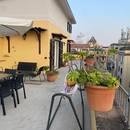 Attico Spaccanapoli Con Mega Terrazzo * نابولي