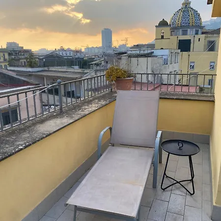 Apartamento Attico Spaccanapoli Con Mega Terrazzo Nápoles