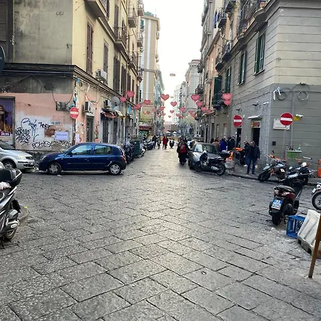شقة Attico Spaccanapoli Con Mega Terrazzo نابولي